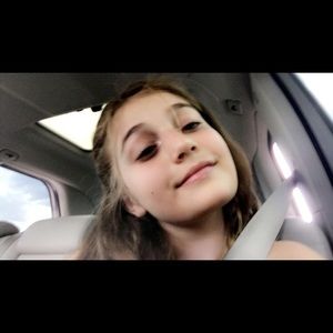 Meet your Posher, Emerson